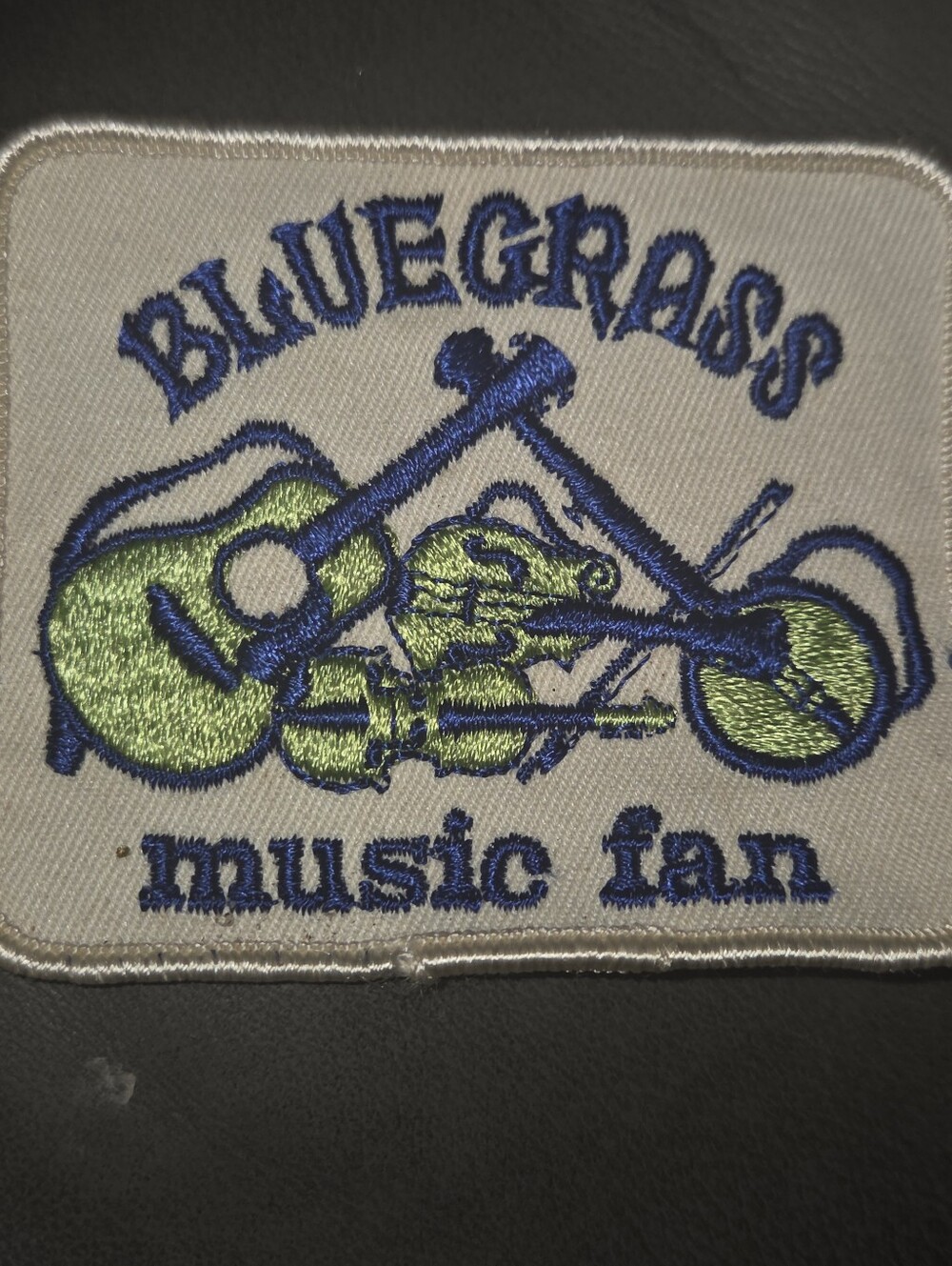 Bluegrass Music Fan Banjo Fiddle Country Sew Patch Vintage Retro
